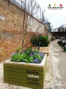 Hanover School Towpath Garden on Regent's Canal